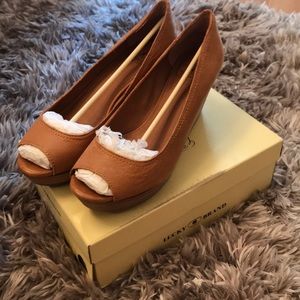 Lucky Brand “Bombay” wedges
